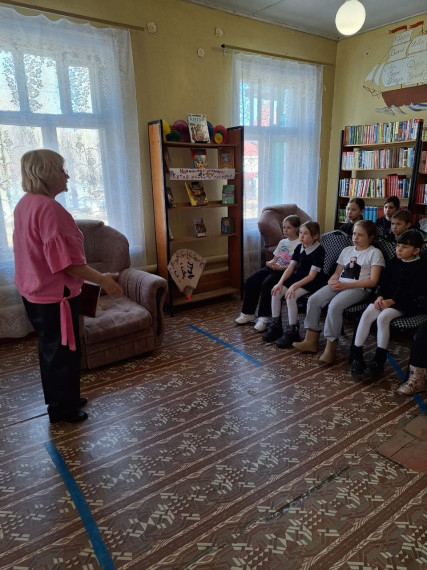 22 марта была организована экскурсия в детскую библиотеку для учащихся 3 &quot;б&quot; класса..